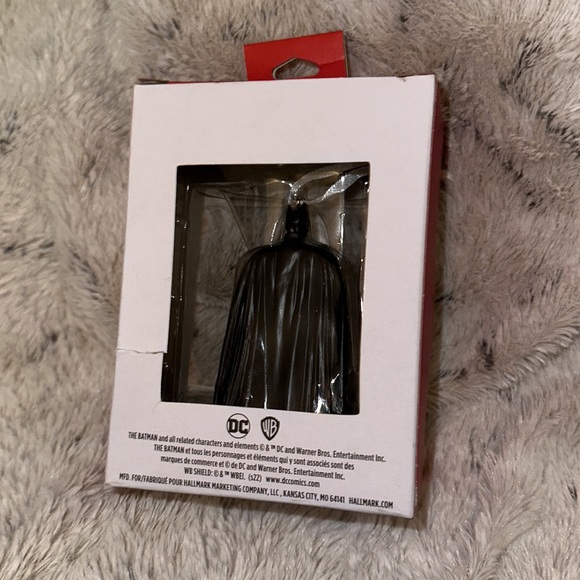 DC Hallmark Batman Xmas ornament 2022 - Picture 2 of 2